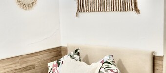 Vista Blanca Room 2 Holiday Apartment with Wi-Fi