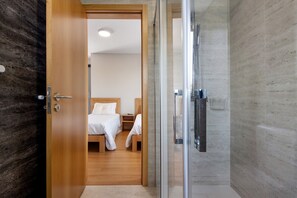 1 camera, Wi-Fi gratuito, lenzuola