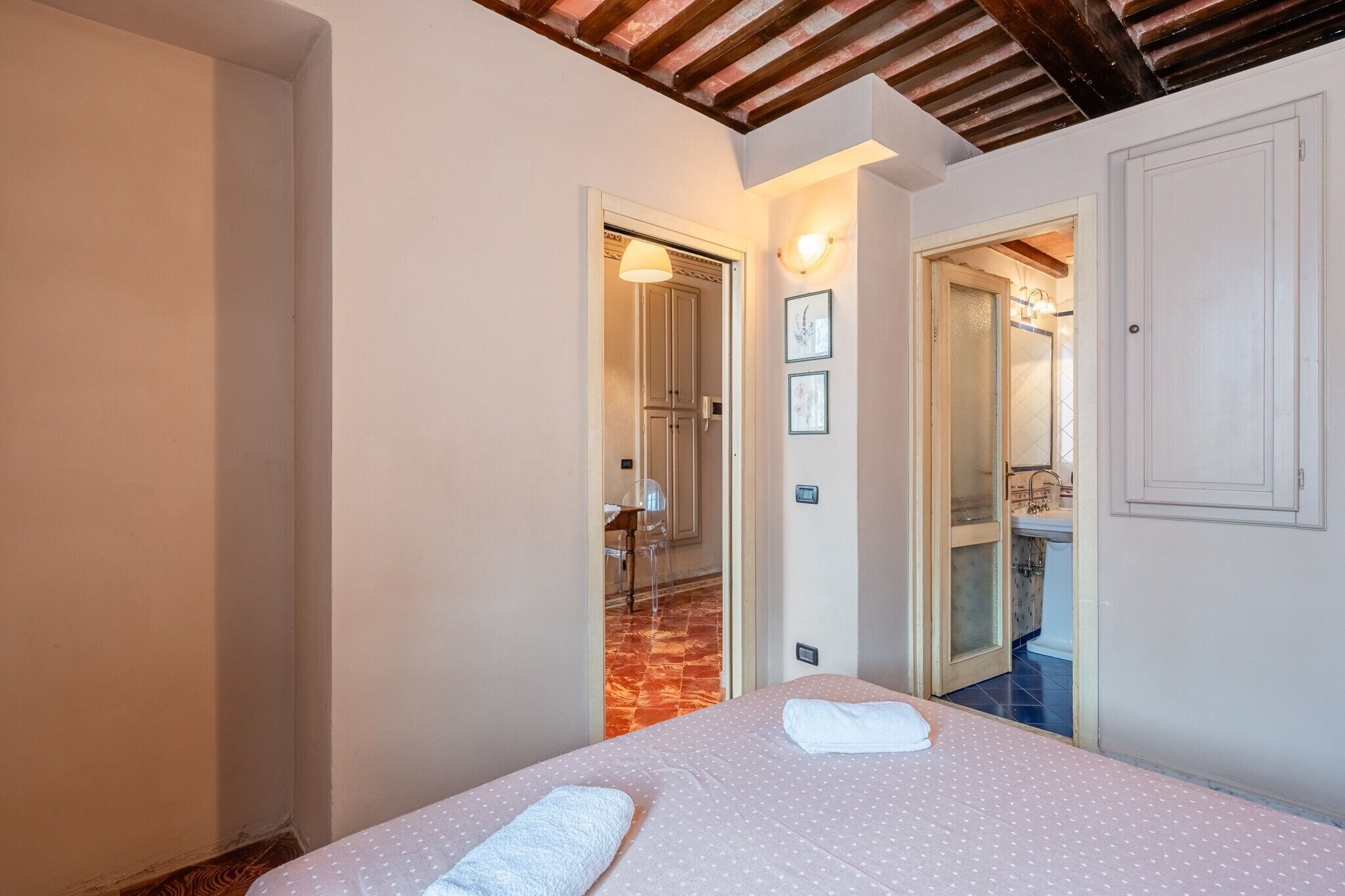 1 chambre, Wi-Fi gratuit, draps fournis