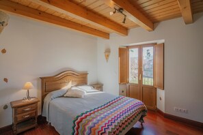 3 habitaciones, wifi gratis y ropa de cama 