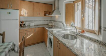 Country House 'La Cabaña' with Mountain View, Private Garden and Wi-Fi