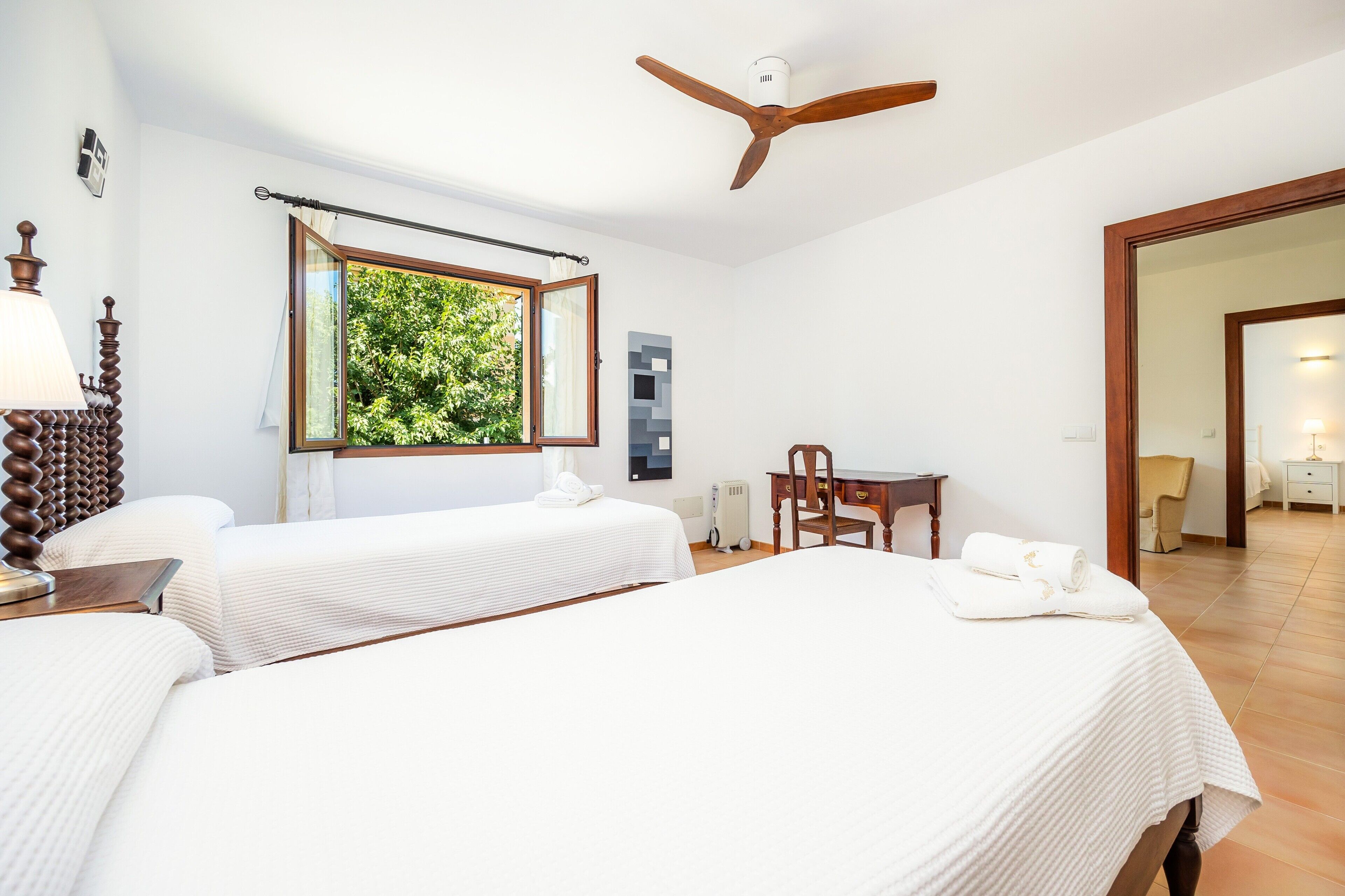 5 間睡房、免費 Wi-Fi、床單