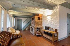 Interior - Holiday Home 'Friesenhaus Hörn' with Private Terrace, Private Garden and Wi-Fi (Rodenäs)