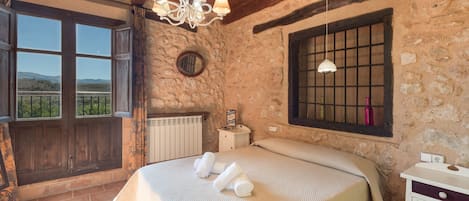 6 camere, Wi-Fi gratuito, lenzuola