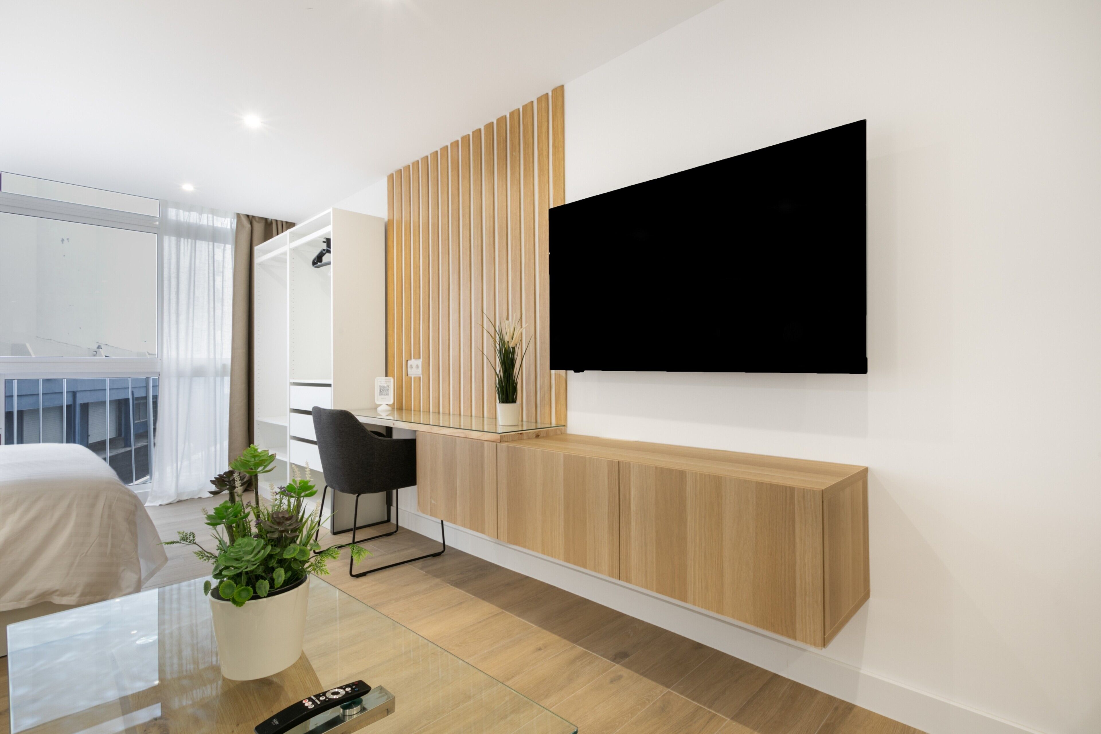 1 chambre, fer et planche à repasser, Wi-Fi gratuit, draps fournis