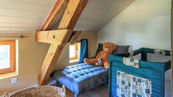 2 slaapkamers, een strijkplank/strijkijzer, gratis wifi