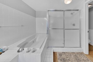 Shower, towels
