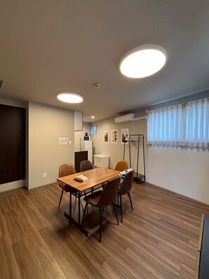 5-person Accomodation (2F: Entrance, 3F: Room), Non Smoking | Living area