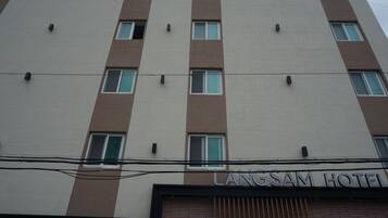 Bahagian luar
