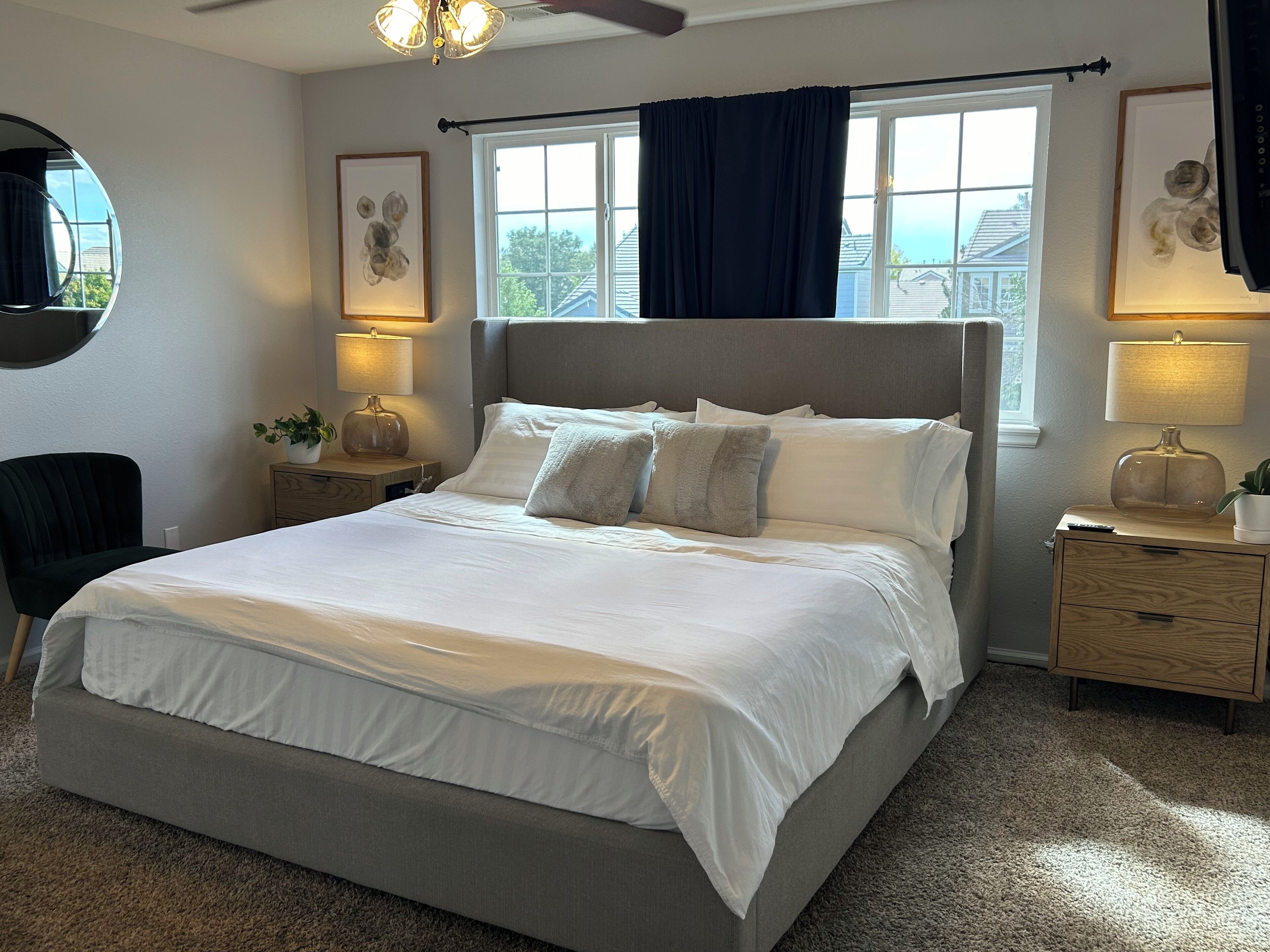 3 bedrooms, iron/ironing board, travel crib, free WiFi