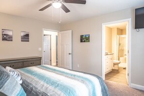 3 habitaciones, tabla de planchar con plancha y wifi gratis 