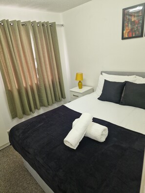 2 Schlafzimmer, WLAN, Bettwäsche