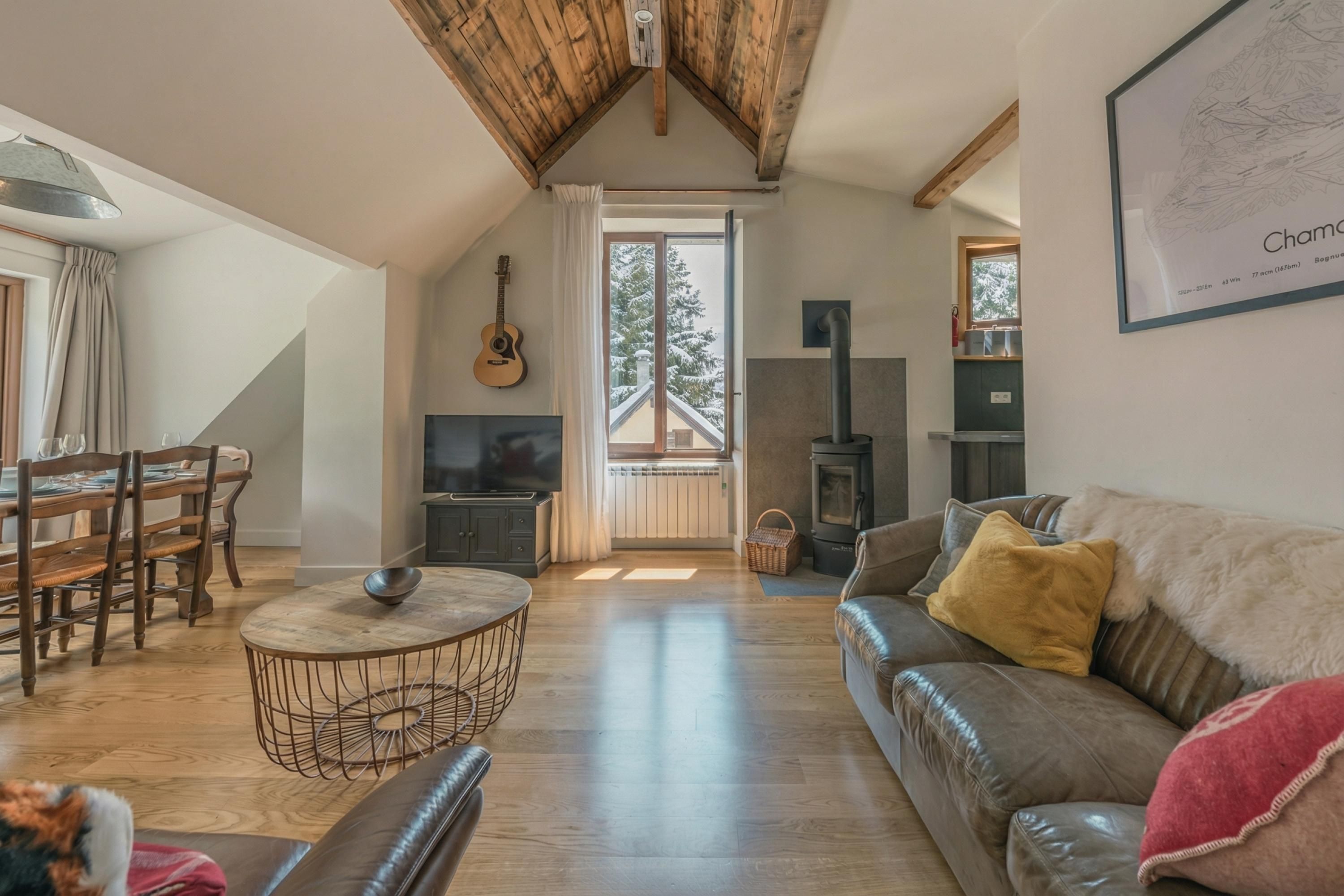 Living and dining room