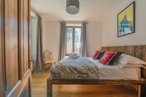 3 chambres, Wi-Fi (supplément), literie fournie