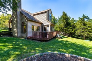 Exterior - Ironwood Galena Getaway: Luxe 3 Bed, 2.5 Bath (Galena)