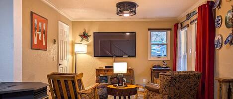 Télévision, cheminée