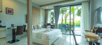 Luxury Everything Walking Distance c112