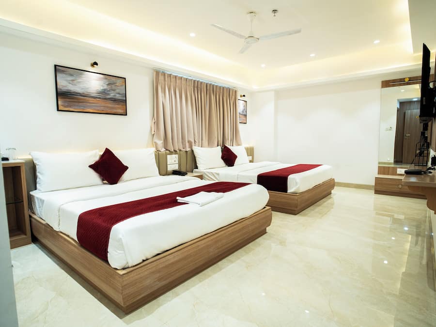 Rideaux occultants, fer et planche à repasser, Wi-Fi gratuit