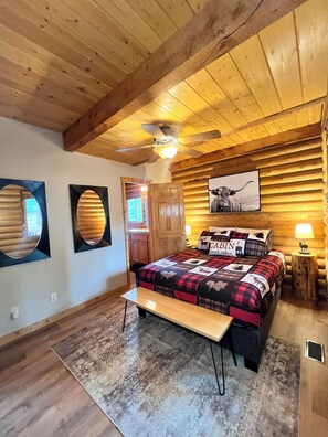 4 chambres, fer et planche à repasser, Wi-Fi, draps fournis