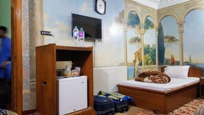 Soundproofing, iron/ironing board, free WiFi - Hotel Qasr-e-Naz (Quetta)