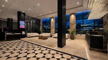 Sala de estar en el lobby