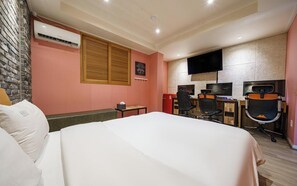 Desk, free WiFi - Design Hotel Khan (Suwon)