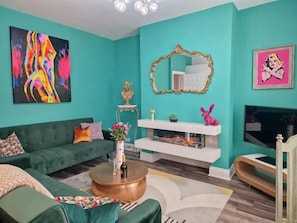 Apartment, City View | Living area | Flat-screen TV - Eclectic 1BD in the Heart of Cheltenham (Cheltenham)