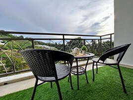 Apartment, Mountain View | Terrace/patio