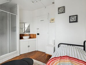 WiFi, bed sheets - 1. Studio Porte Dauphine Paris 16ème (Paris)