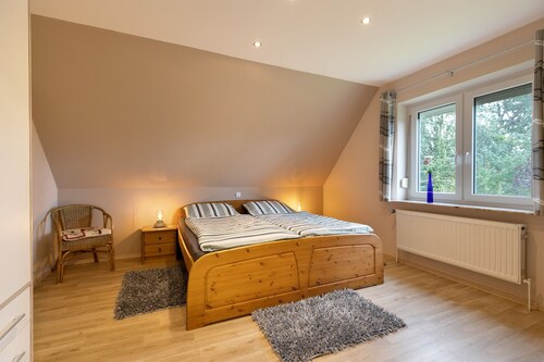Ferienwohnung 'Meisennest' mit Privatterrasse, Gemeinschaftsgarten und Wi-Fi