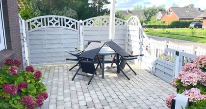 Ferienwohnung 'Meisennest' mit Privatterrasse, Gemeinschaftsgarten und Wi-Fi