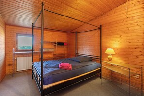 2 chambres, Wi-Fi gratuit, draps fournis