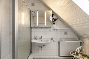 Dusche, Haartrockner