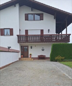 Esterni
