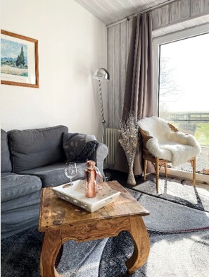 Télévision, table de tennis de table