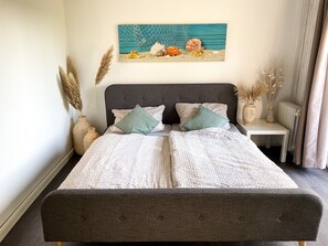 2 habitaciones, tabla de planchar con plancha y wifi gratis 