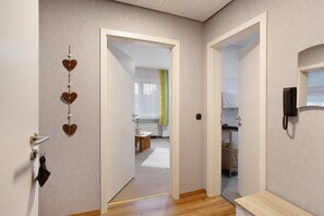 Interior - Holiday Apartment "Birkenhauer" with Garden Terrace & Shared Garden – MeineCardPlus Included (Willingen (Upland))