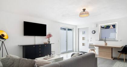 Apartment 'Casa Ruf' with Private Terrace and Wi-Fi