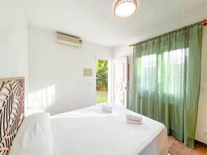 3 bedrooms, iron/ironing board, free WiFi, bed sheets - All inclusive villa in Denia with pool (Denia)