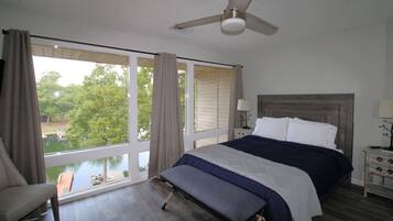 3 soverom, skrivebord, strykejern/-brett og wi-fi (inkludert)