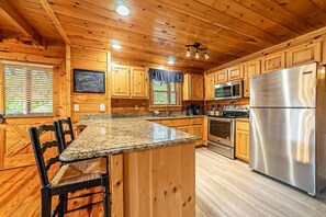 Huoneisto | 5 makuuhuonetta