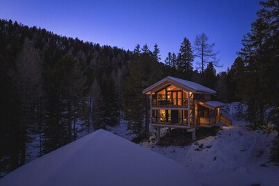 Superior chalet with sauna and hot tub