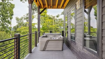 Apartemen | 5 kamar tidur
