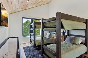 Apartament | 5 dormitoris