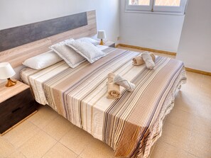 3 Schlafzimmer, Bügeleisen/Bügelbrett, Reisekinderbett, kostenloses WLAN