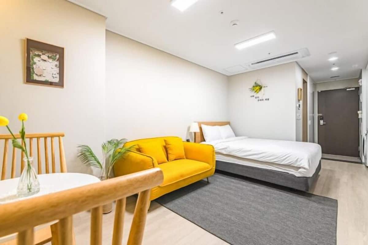 Deluxe Room | Free WiFi