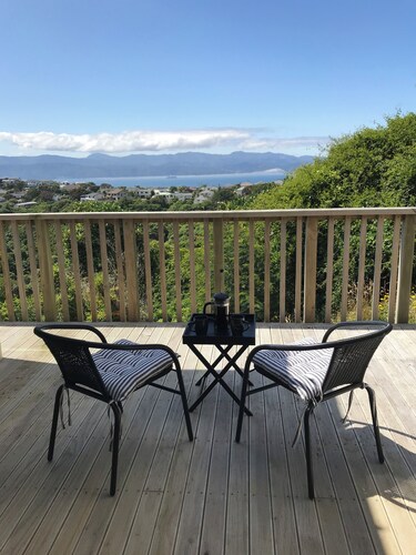 Stunning Khandallah Views