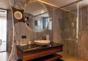 Ultra Luxury Room With Private Balcony | Bathroom | Shower, free toiletries, hair dryer, slippers - Perch Casa Feliz- Golf Course Road (Gurugram)