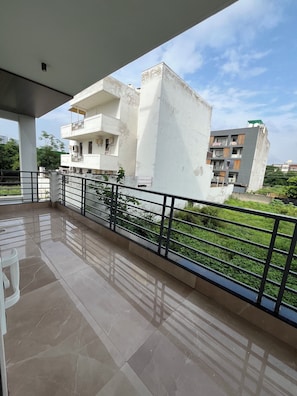 Balcony - Perch Casa Feliz- Golf Course Road (Gurugram)