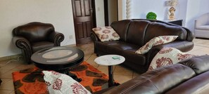 Interior - Delightful 6-bedroom Elianta Villa with WiFi in Johannesburg South (Johannesburg South)